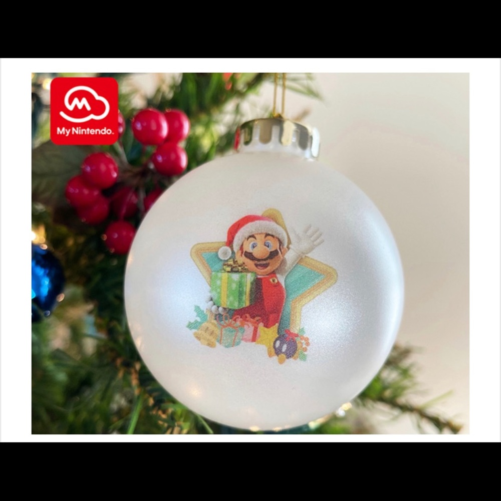 Club Nintendo Christmas Ornement